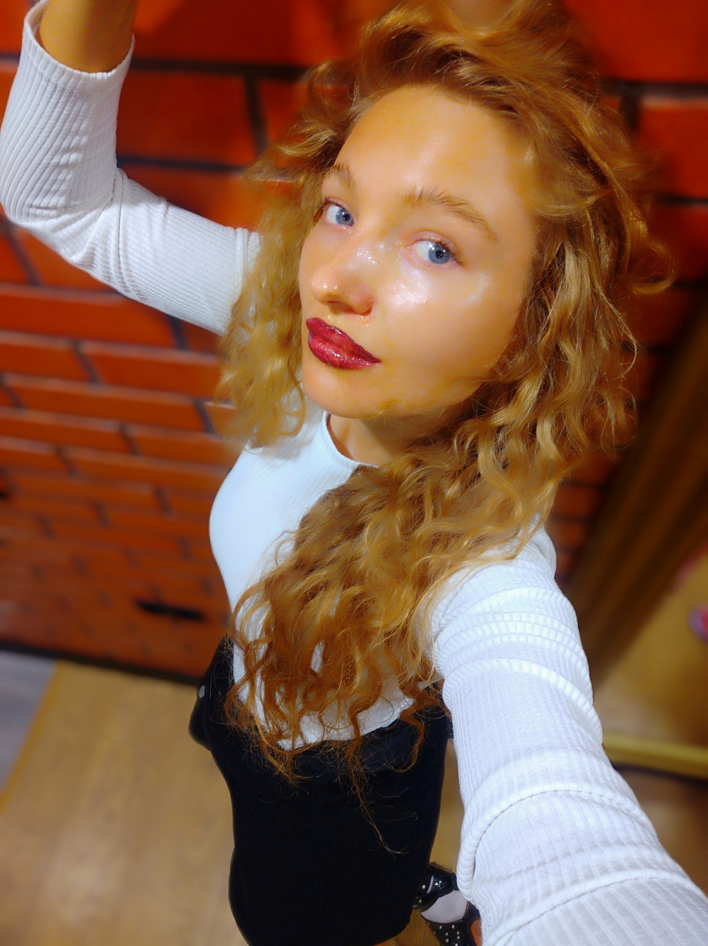 Брюнетка: проститутки индивидуалки в Ярославле